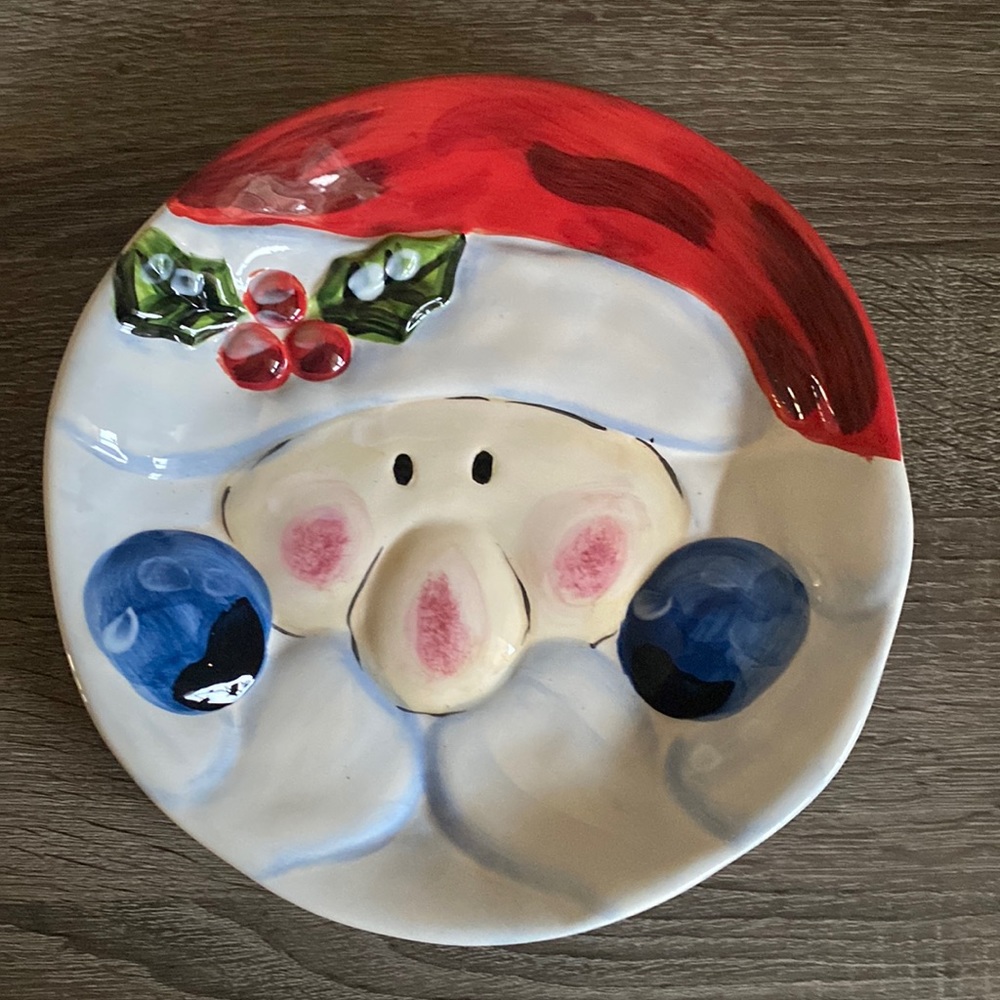 Santa & Friends handcrafted 9 inch diameter plate.  Perfect condition.